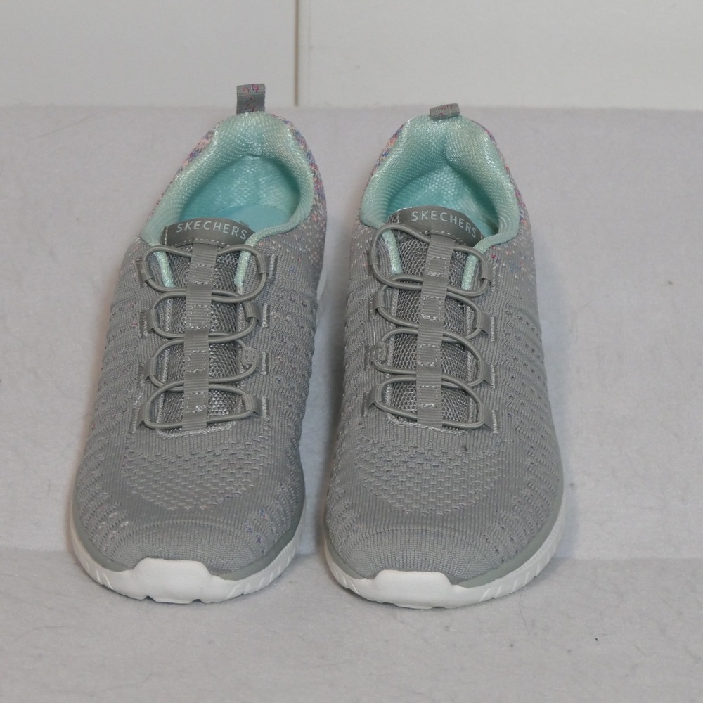 Skechers Womens Sneakers 8.5 Grey Multi-Color Memory Foam Comfort Sporty Mint